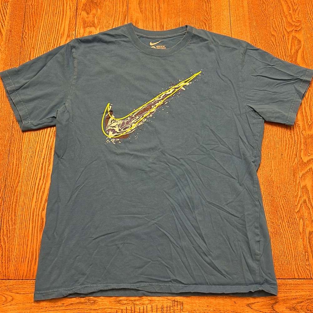 NIKE SWIM - MENS XL T SHIRT